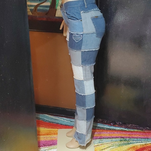 BLUE JEANS.       ❤HOST PICK❤ - Picture 8 of 16